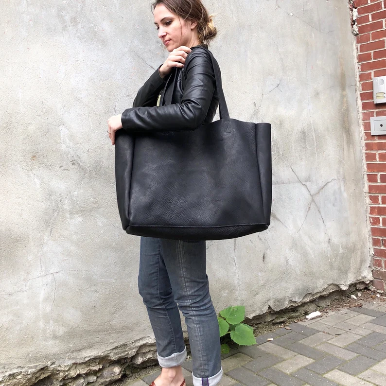 Extra large black leather tote bag – Image 2