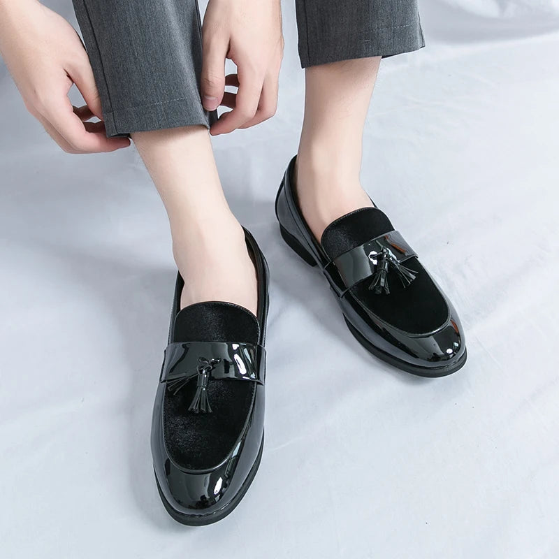 Bellavetro Velvet Tassel Loafers - Imagen 9